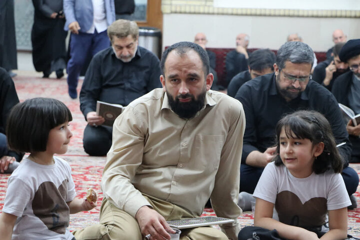 گزارش تصویری/ مراسم بزرگداشت رهبر شهید در مسجد جامع ازگل