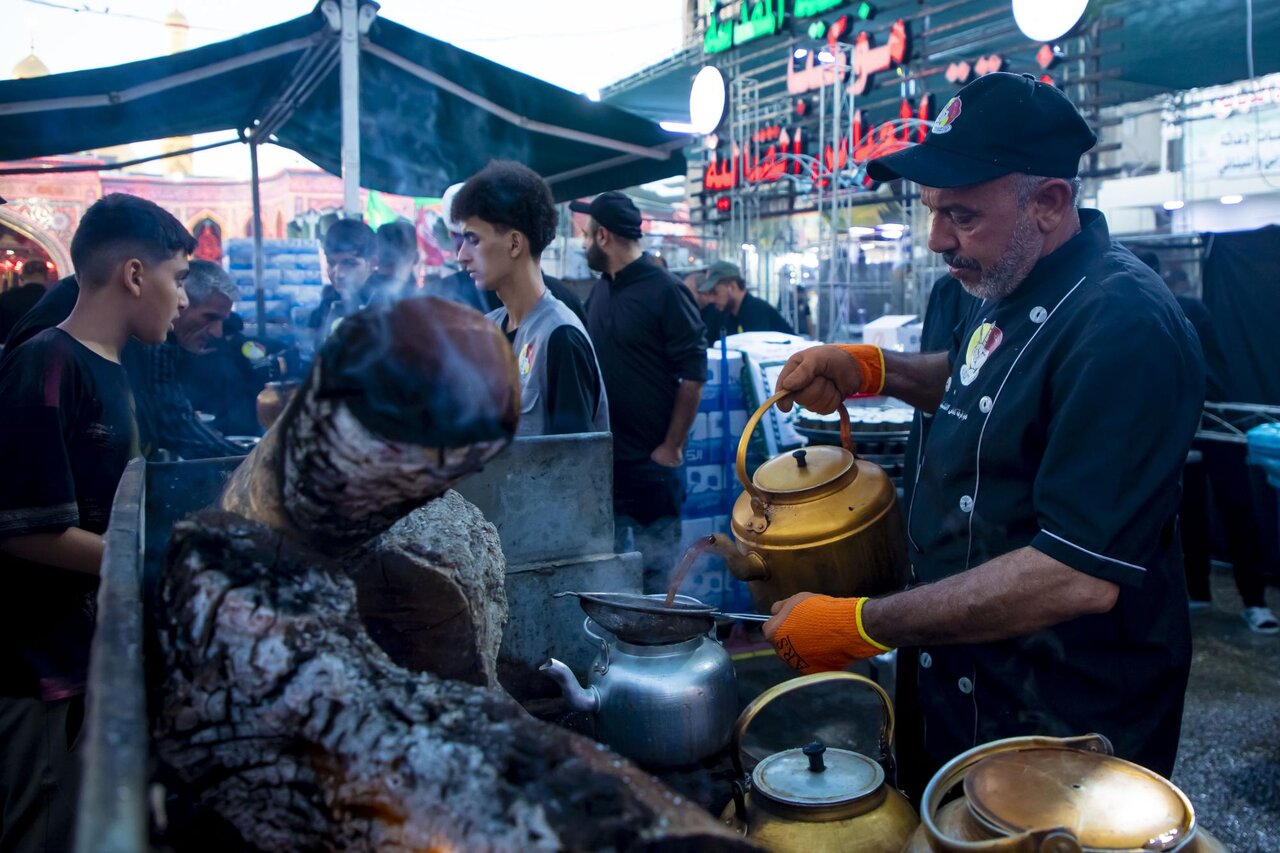 Abbas Combat Division begins providing its services to Arbaeen pilgrims the holy city of Karbala (+Photos)