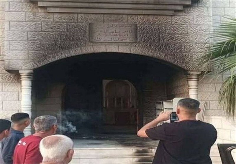 مقبوضہ مغربی کنارے میں ایک ہی رات دو مساجد نذرِ آتش
