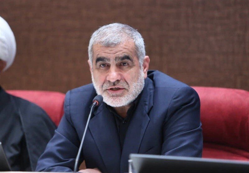 Никзод: Амали бехиради ҳукумати Укроин беҷавоб намемонад