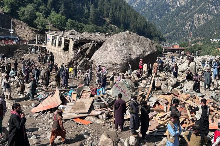 یونیسف کمک‌رسانی به سیلاب‌زدگان نورستان را آغاز کرد؛ راه‌ها و شبکه‌های آب آسیب دیده‌اند