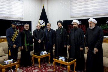 تقرير مصور/ المشرف على مجمع أبي الفضل العباس (ع) يستقبل وفدًا من مرقد السيدة المعصومة (ع)