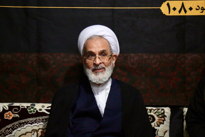 Photos: Ayatollah Arafi Visits Mawkib of Hazrat Masoumeh Holy Shrine on Arbaeen Pedestrian Route