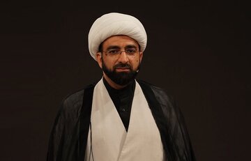 «رهبر شهید» متعلق به همه آزادگان جهان است؛ خونخواهی نیز مسئولیتی جهانی است / خونخواهی رهبر شهید، مقابله با جریان مولد ظلم و استکبار است