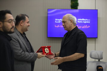 حضور بهمن‌ دان بازیگر سینما و تلویزیون در خبرگزاری اهل‌بیت(ع)
