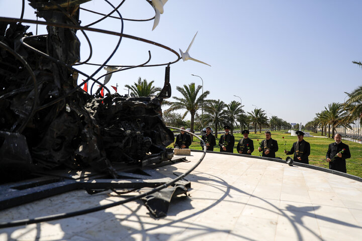 Photos: Presence of Servants of Razavi Shrine at Memorial Site of Resistance Martyrs in Baghdad
