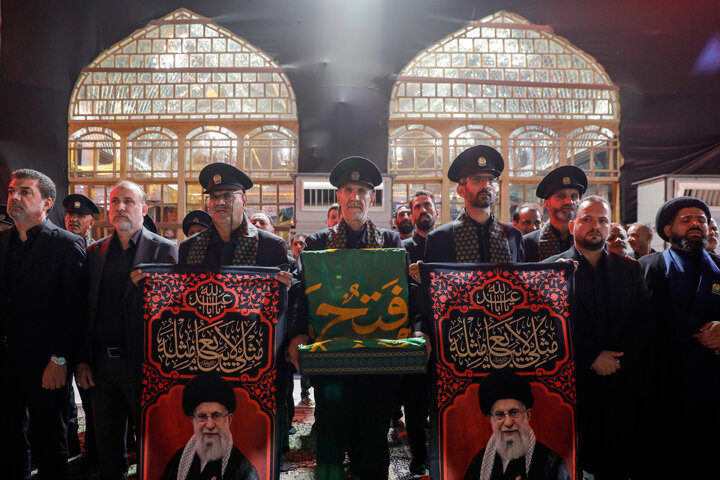 Photos: Servants of Razavi Holy Shrine Visit Kadhimayn Shrine in Iraq