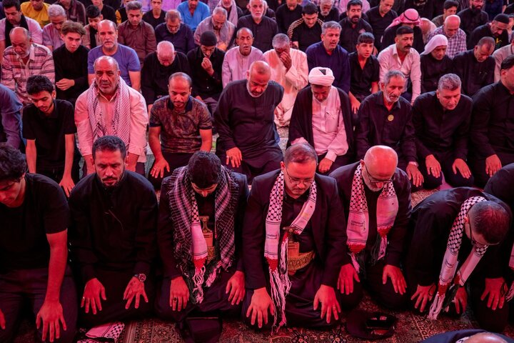 تقرير مصور/ وفود "نداء الأقصى" يشاركون في صلاة مشتركة في حضرة الإمام الحسين (ع)