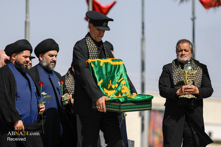 حضور خدام حرم مطهر رضوی در یادمان شهدای مقاومت در بغداد