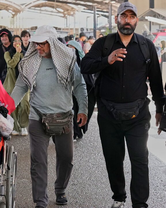 تقرير مصور/ مواصلة دخول الزوار الإيرانيين منفذ المنذرية الحدودية العراقية