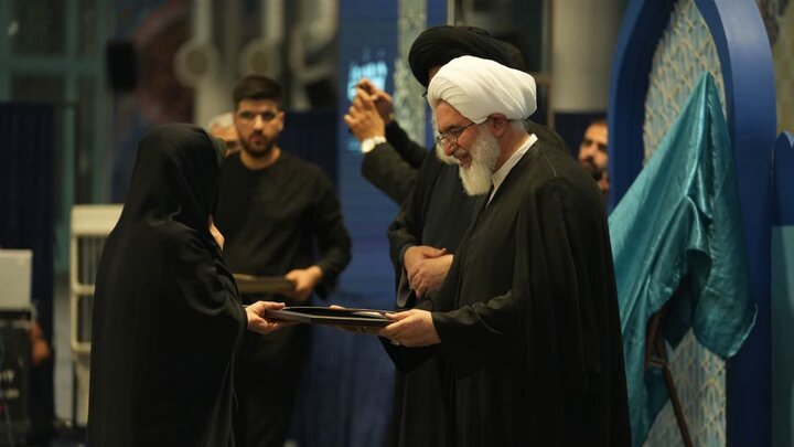 گزارش تصویری/ مراسم گرامیداشت سالروز برگزاری اولین نماز جمعه انقلاب اسلامی