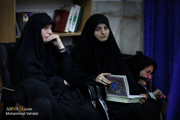 مراسم یادبود رهبر شهید انقلاب ویژه اهالی رسانه