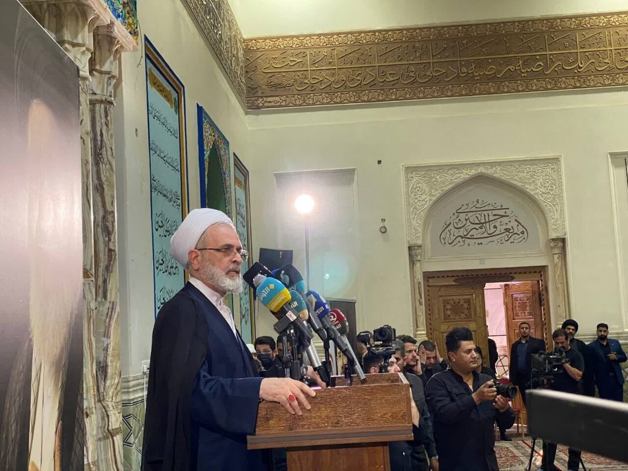 Head of Iran's seminaries praises Imam Ali shrine for historic Imam Khamenei funeral procession