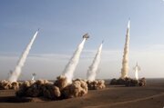 الحرس الثوري يقصف قاعدة أميركية بالأردن ويستهدف 3 ناقلات نفط مخالفة