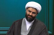 “Mamosteyê Hawzeya Îlmiyê: Kerbelaya dil, carinan ji Kerbelaya zahîrî (ya dervayî/madî) ronîdartir e.”