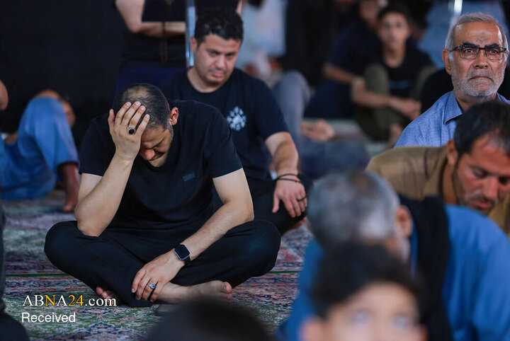 تجدید بیعت کاروان‌های اربعین با امام حسین(ع) در حرم کاظمین