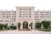 الخارجية اليمنية تؤكد الوقوف إلى جانب العراق في أي إجراء رداً على العدوان السعودي الغاشم