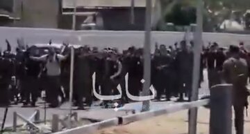 Video| Mga Militar ng Zionist, Iniwan ang Kanilang Base Matapos Ibaba ang Kanilang mga Armas