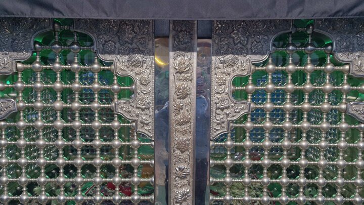 گزارش تصویری/ امامزاده محمد(ع) جد مقام معظم رهبری در تفرش