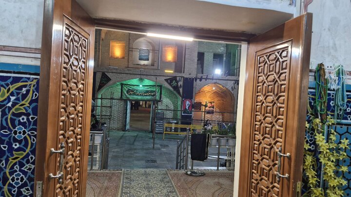 گزارش تصویری/ امامزاده محمد(ع) جد مقام معظم رهبری در تفرش