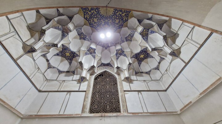 گزارش تصویری/ امامزاده محمد(ع) جد مقام معظم رهبری در تفرش