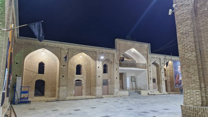 گزارش تصویری/ امامزاده محمد(ع) جد مقام معظم رهبری در تفرش