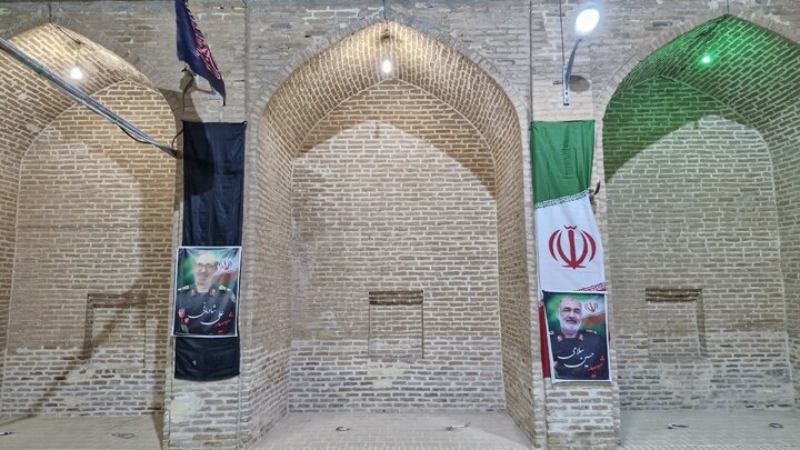 گزارش تصویری/ امامزاده محمد(ع) جد مقام معظم رهبری در تفرش