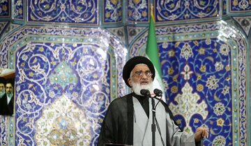 اربعین حسینی مکتب »تاب‌آوری« و »استقامت« در برابر دشمن است