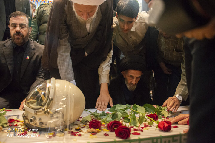 تشییع پیکر سرتیپ دوم خلبان شهید مجید کاظمی در حرم مطهر حضرت شاهچراغ (ع)