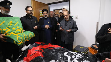 Photos: Group of Servants of Astan Quds Razavi Visit Lebanese Hezbollah Veterans