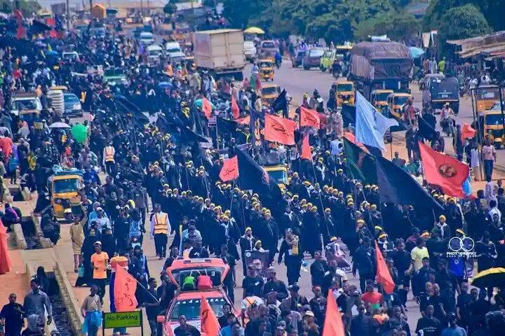 فيديو | شيعة نيجيريا يشاركون بمسيرة الأربعين في كانو