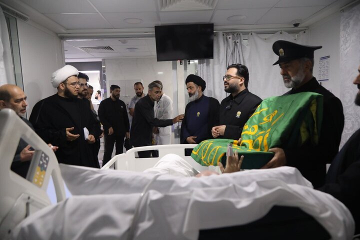 Photos: Group of Servants of Astan Quds Razavi Visit Lebanese Hezbollah Veterans