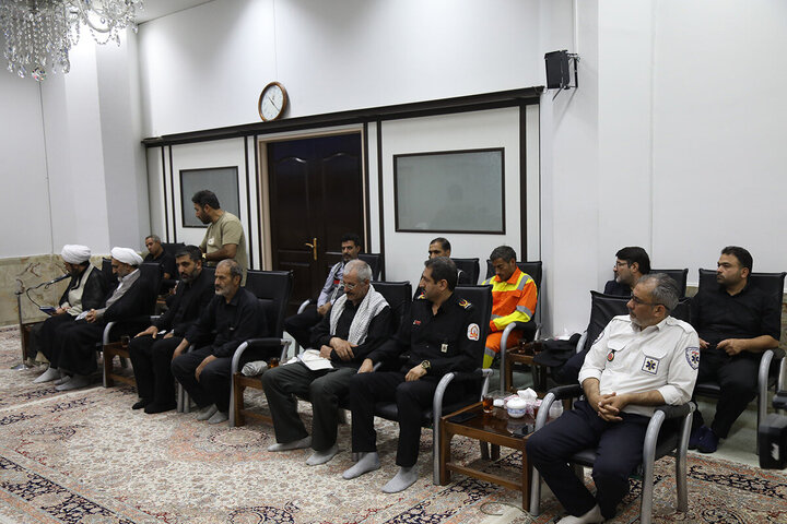 Photos: Honoring of Servants of Friday Prayers of Qom Province by Custodian of Hazrat Masoumeh Holy Shrine