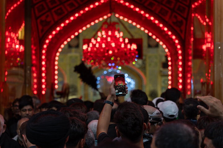Photos: Imam Ali Holy Shrine on Eve of Arbaeen