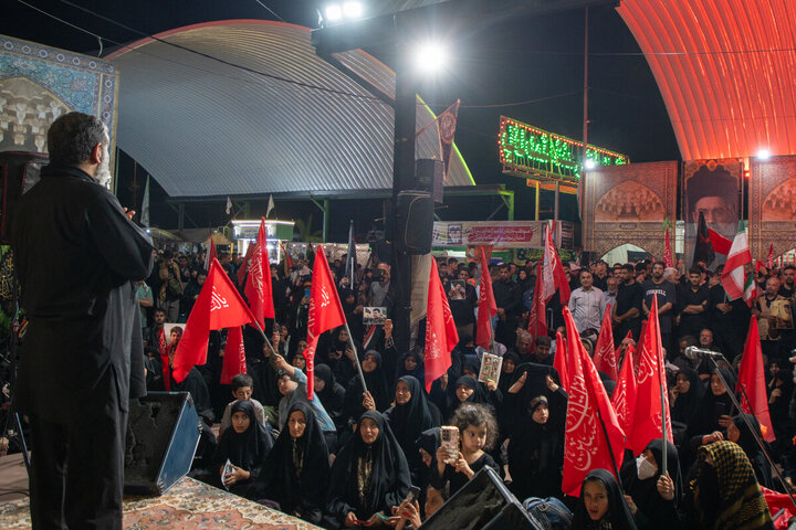 Photos: Anti-American Gathering by Arbaeen Pilgrims at Pillar 1080 on Tariq al-Hussain Route