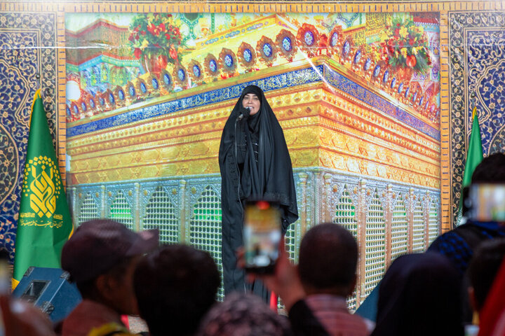 Photos: Anti-American Gathering by Arbaeen Pilgrims at Pillar 1080 on Tariq al-Hussain Route