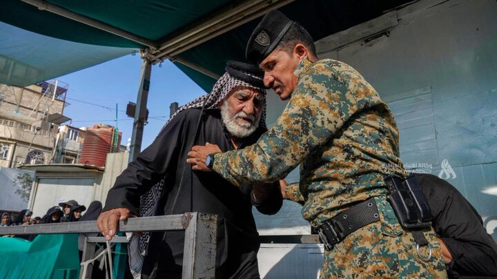 تقرير مصور/ توافد زوار الأربعين الى كربلاء المقدسة لأداء الزيارة
