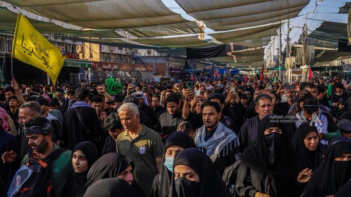 تقرير مصور/ توافد زوار الأربعين الى كربلاء المقدسة لأداء الزيارة