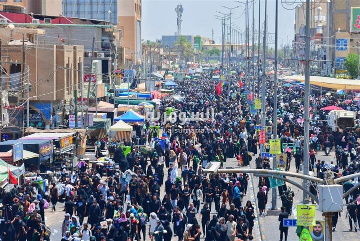 تقرير مصور/ عودة زائري الإمام الحسين(ع) بعد أداء الزيارة الأربعينية