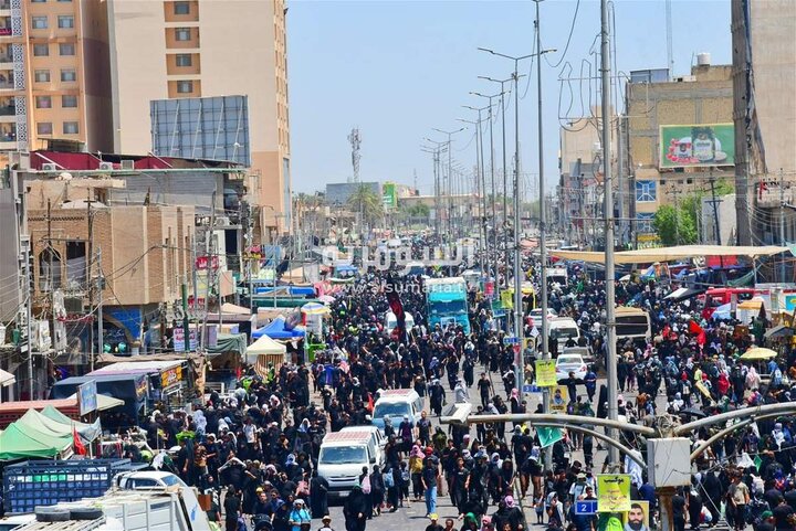 تقرير مصور/ عودة زائري الإمام الحسين(ع) بعد أداء الزيارة الأربعينية