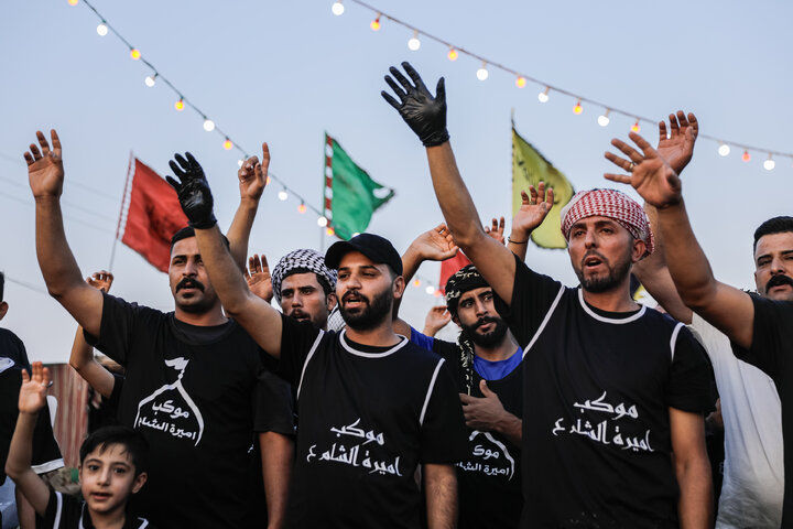 Photos: Presence of Caravan of Envoys of Imam Reza among Mawkib Organizers of Kut, Iraq