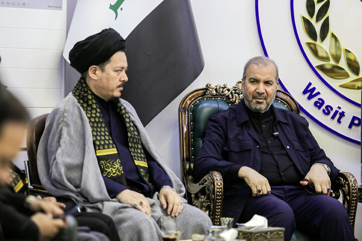 Photos: Meeting of Envoys of Compassionate Imam (a.s.) with Senior Officials of Wasit Province, Iraq