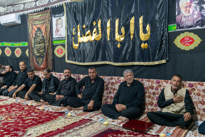 تقدیر مدیر موکب حرم مطهر بانوی کرامت از موکب‌داران عراقی مسیر مشایه
