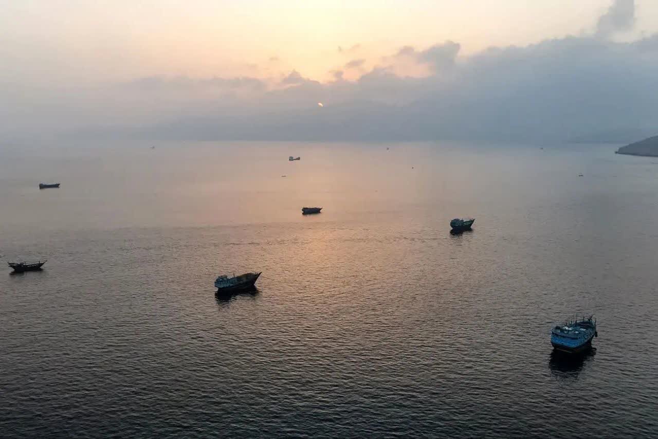 Mga detalye ng barkong tinarget sa Strait of Hormuz