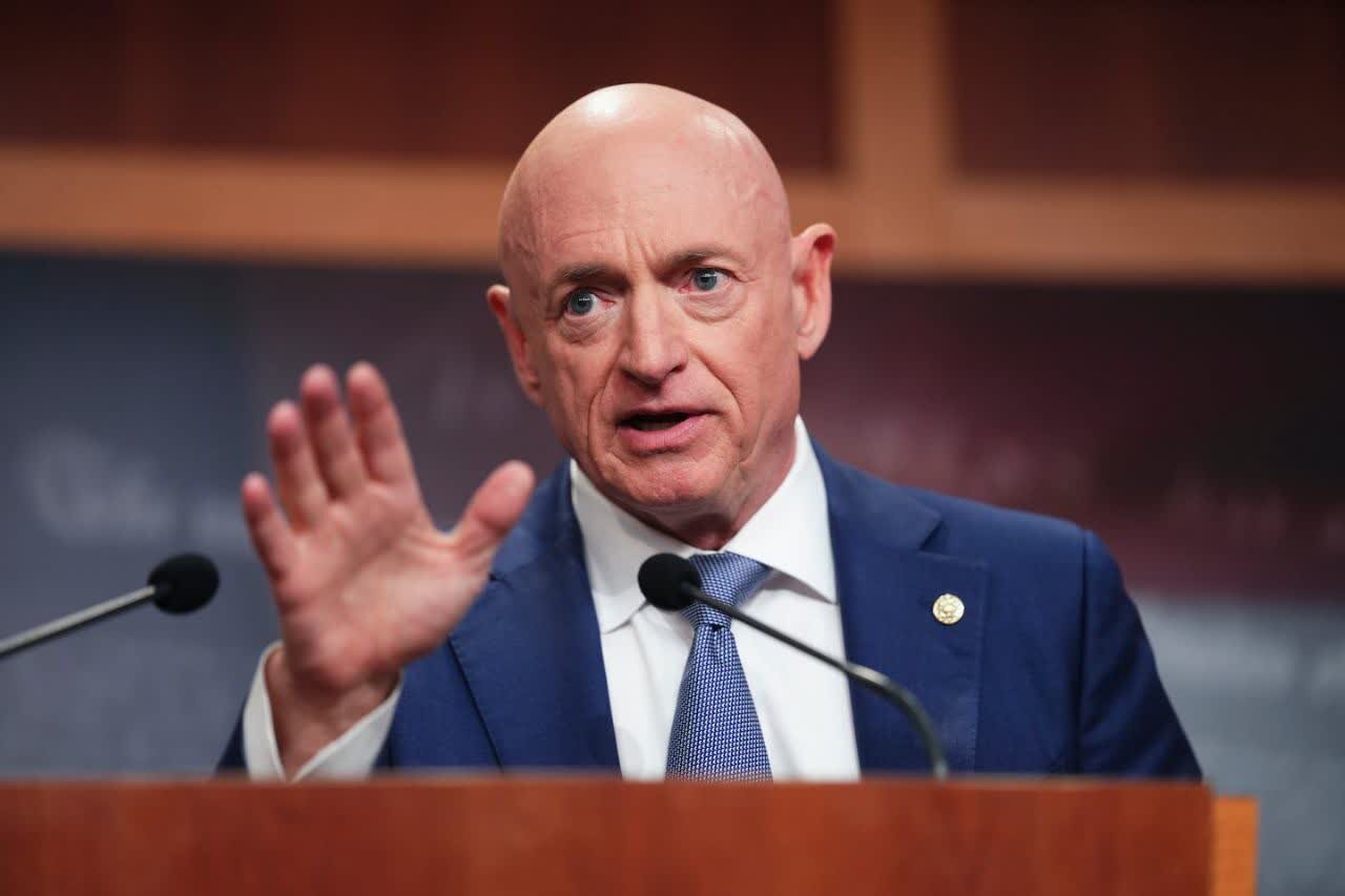 Mark Kelly: Ang kaibigang imobilyaryo ni Trump ay hindi angkop sa negosasyon sa Iran!