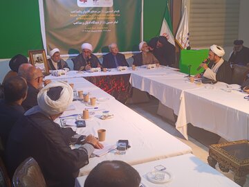 آیت‌الله رمضانی در نشست امام حسین(ع) از دیدگاه ادیان و مذاهب: مکتب حسینی فقط متعلق به مسلمانان نیست