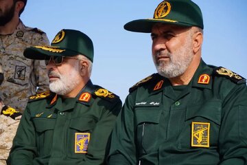 فرمانده نیروی زمینی سپاه: آماده برخورد با هرگونه خطای محاسباتی دشمنان هستیم