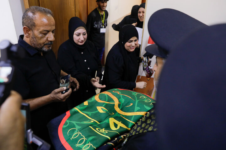 Photos: Presence of Caravan of "Envoys of Compassionate Imam (AS)" at Hazrat Batoul Hospital in the City of Kut, Iraq