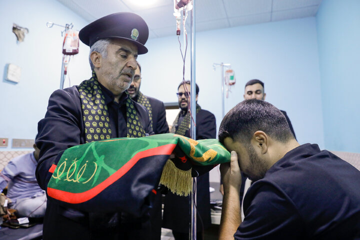 Photos: Presence of Caravan of "Envoys of Compassionate Imam (AS)" at Hazrat Batoul Hospital in the City of Kut, Iraq