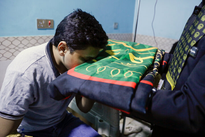 Photos: Presence of Caravan of "Envoys of Compassionate Imam (AS)" at Hazrat Batoul Hospital in the City of Kut, Iraq